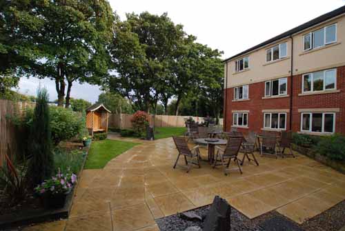 dementia care home in Leeds