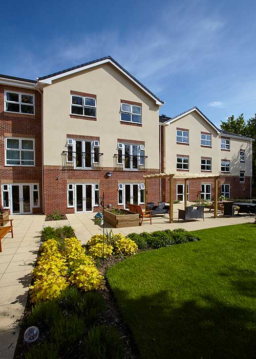 Dementia Care Alder House Care Home in Nuthall Nottingham