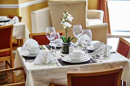 dementia-care-darwin-court-care-home-lichfield