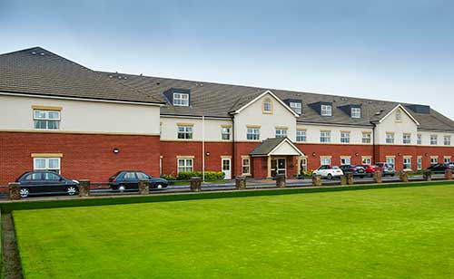 bowls club in front of Seagrave House