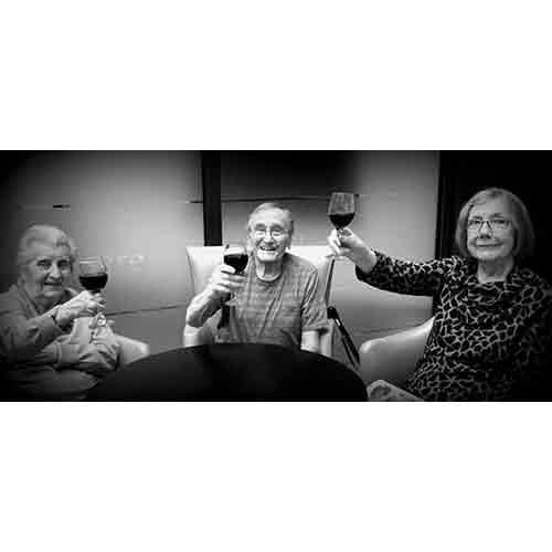 residents-toast-with-drinks